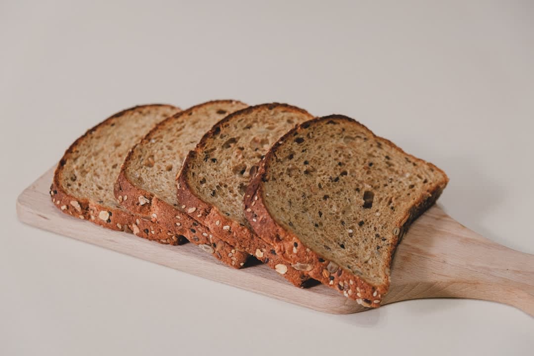 Is Sourdough or Oats Better