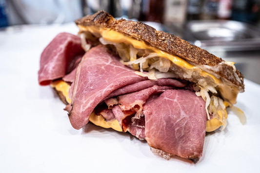 What Does Reuben Sandwich Taste Like