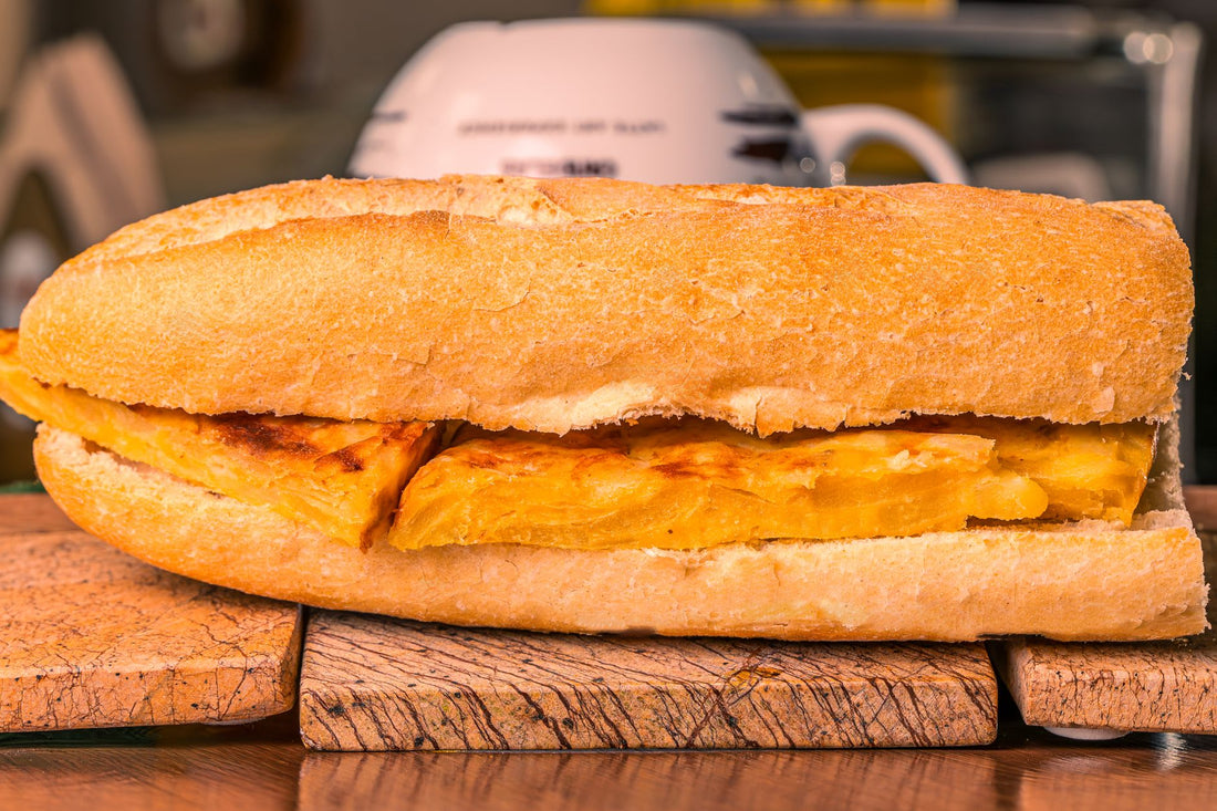 What Is Egg Sandwich In Spanish